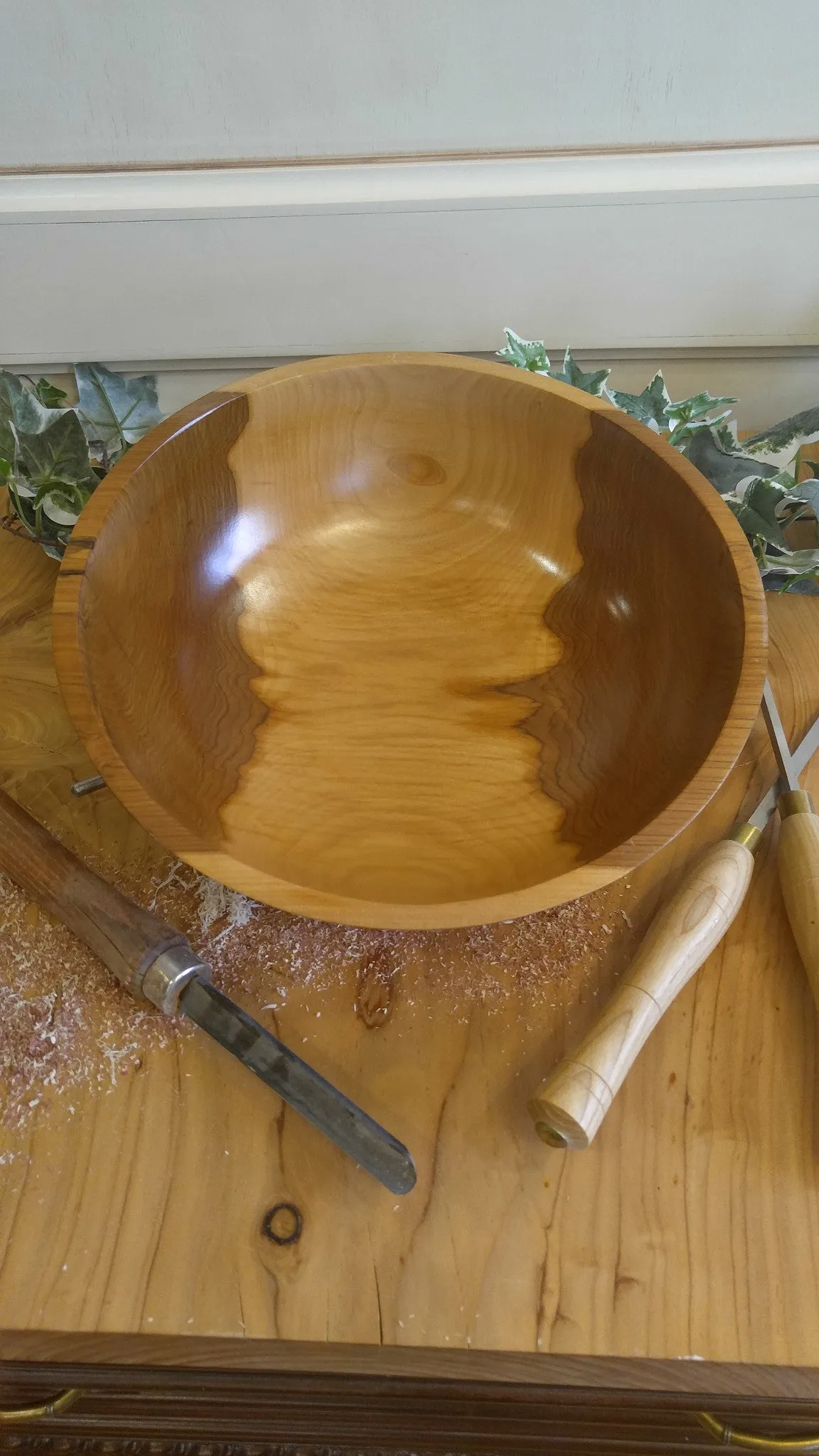 Hand-Turned Two-Toned Walnut Bowl